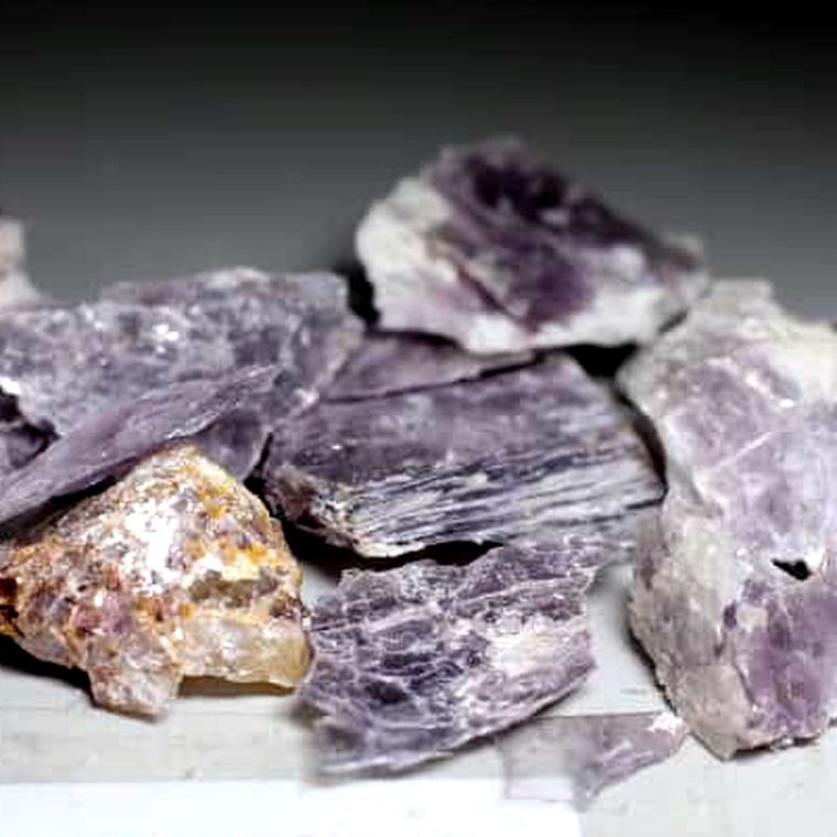 Sheets of lilac mica